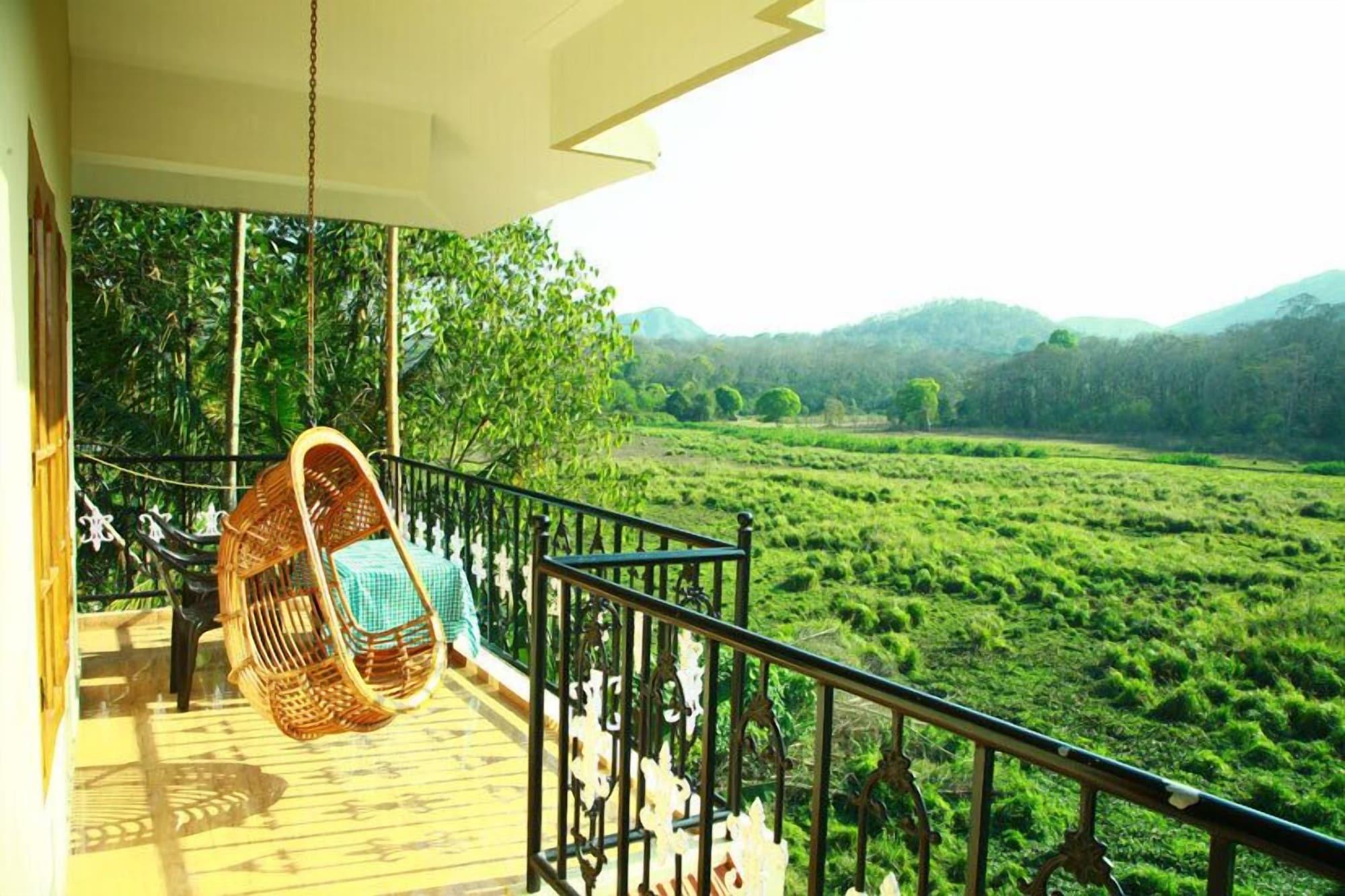 Jungle Palace Homestay 테카디 외부 사진