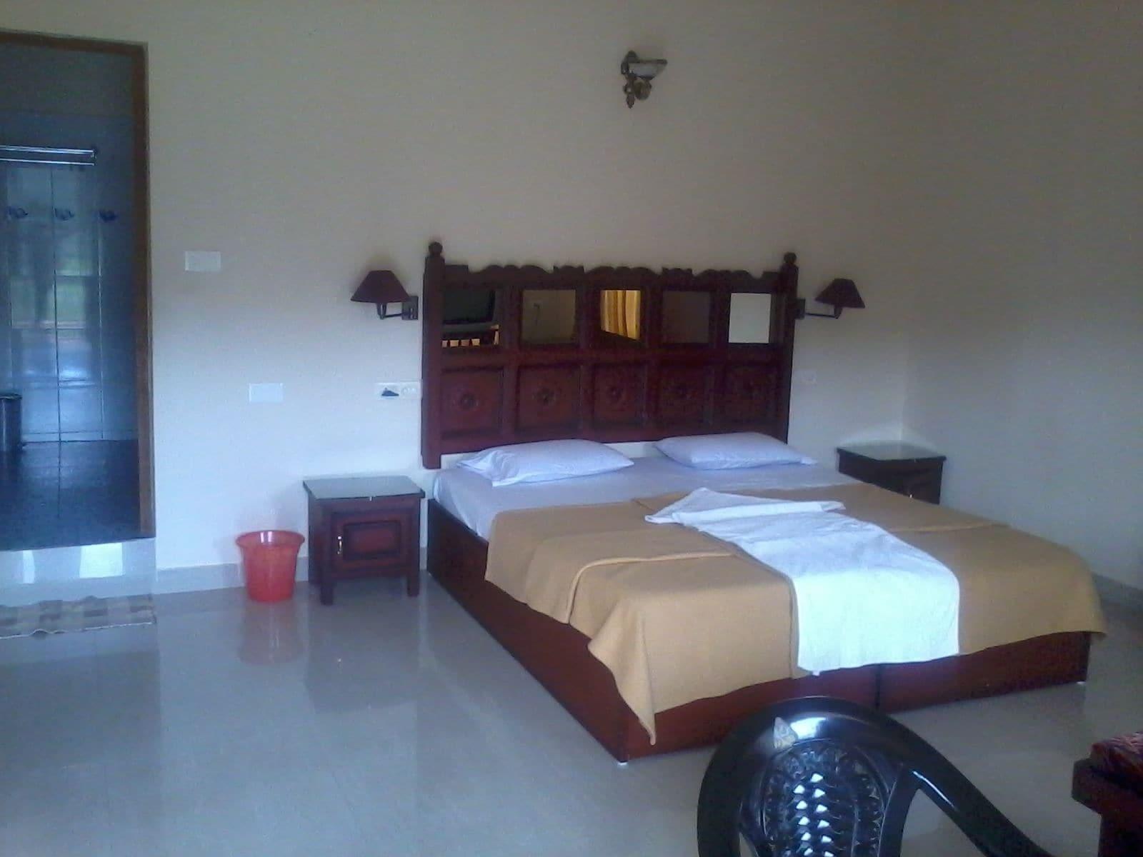 Jungle Palace Homestay 테카디 외부 사진
